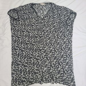 Tory Burch Beach Cover Up Floral Black and White SZ Medium